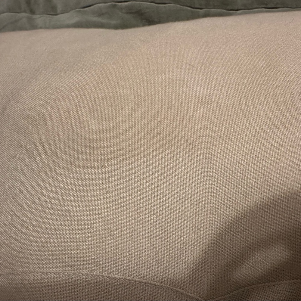 Rare Catstudio Outer Banks Embroidered Pillow 100% Organic Cotton - Picture 11 of 12